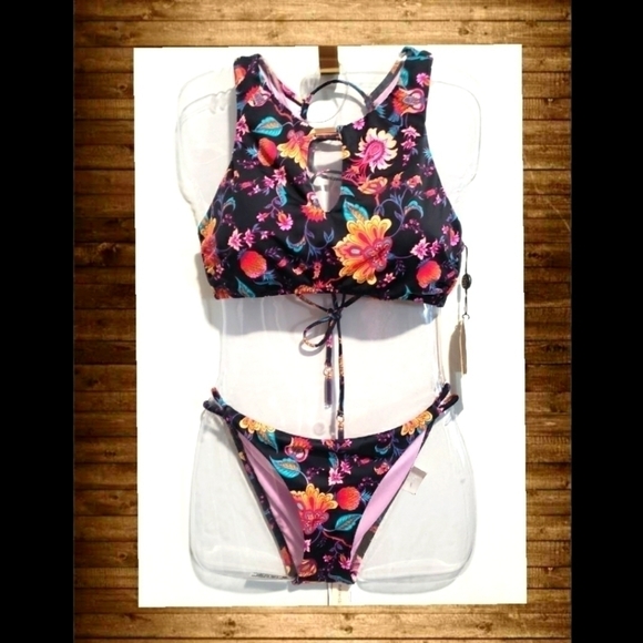 Nanette Lepore Tankini - Picture 2 of 8